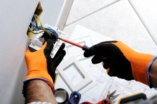 Why Trust Our Licensed Electricians for Your Electrical Needs in Maplewood, MO?